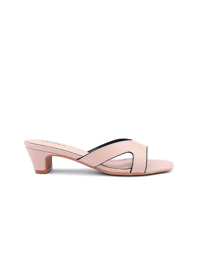 أيقون صنادل بكعب مزينة بأشرطة